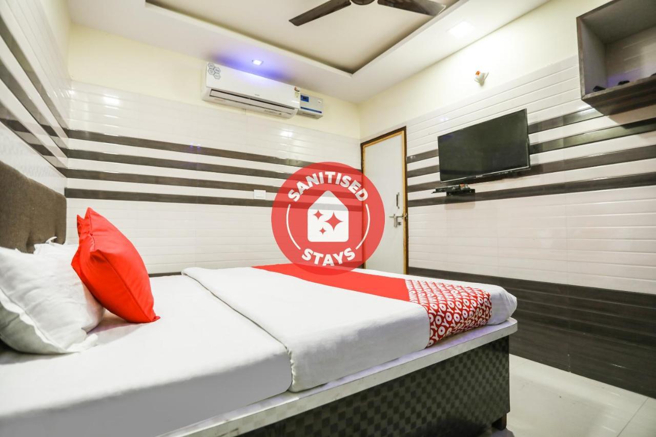 Oyo 71693 Starlight Hotel Gangānagar エクステリア 写真