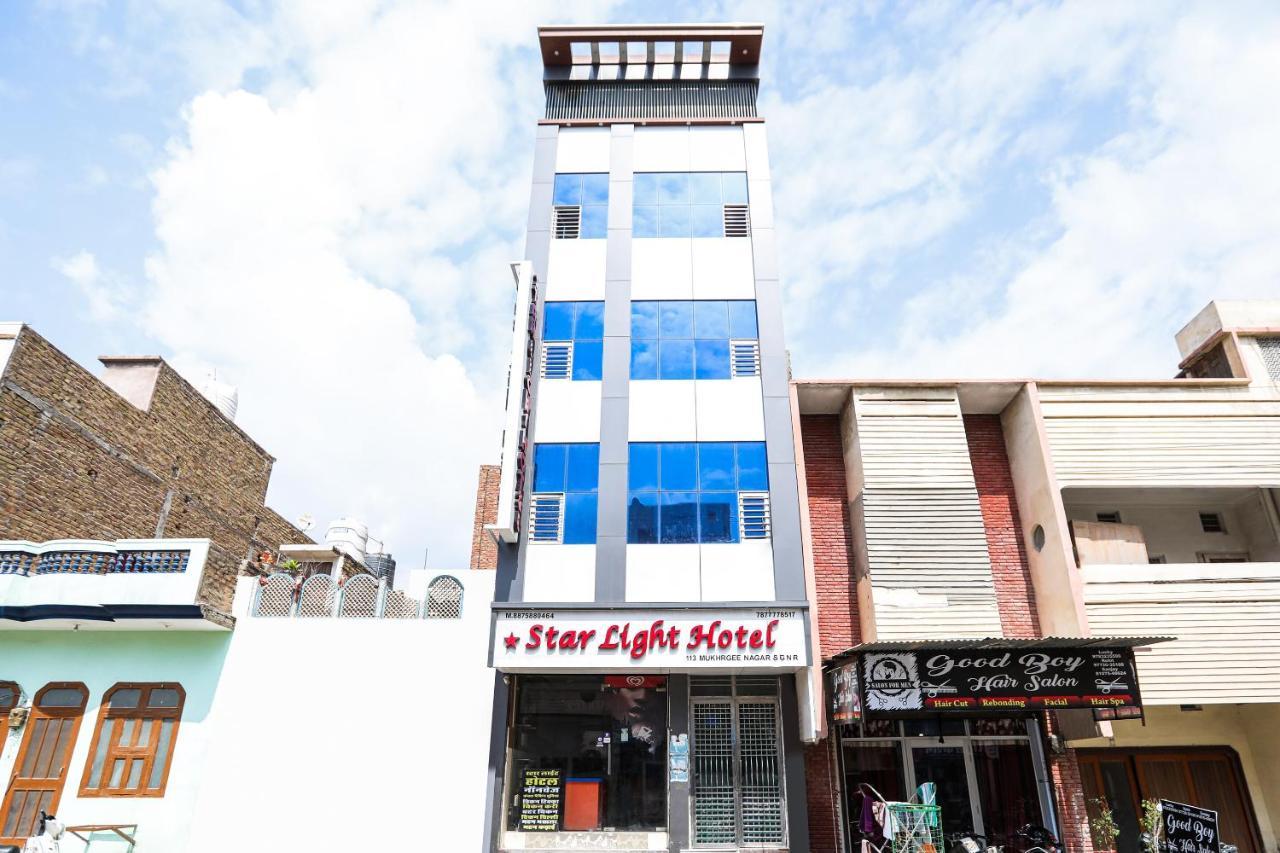 Oyo 71693 Starlight Hotel Gangānagar エクステリア 写真