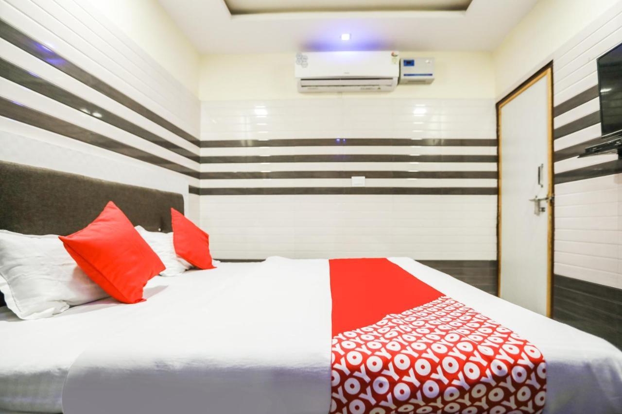 Oyo 71693 Starlight Hotel Gangānagar エクステリア 写真