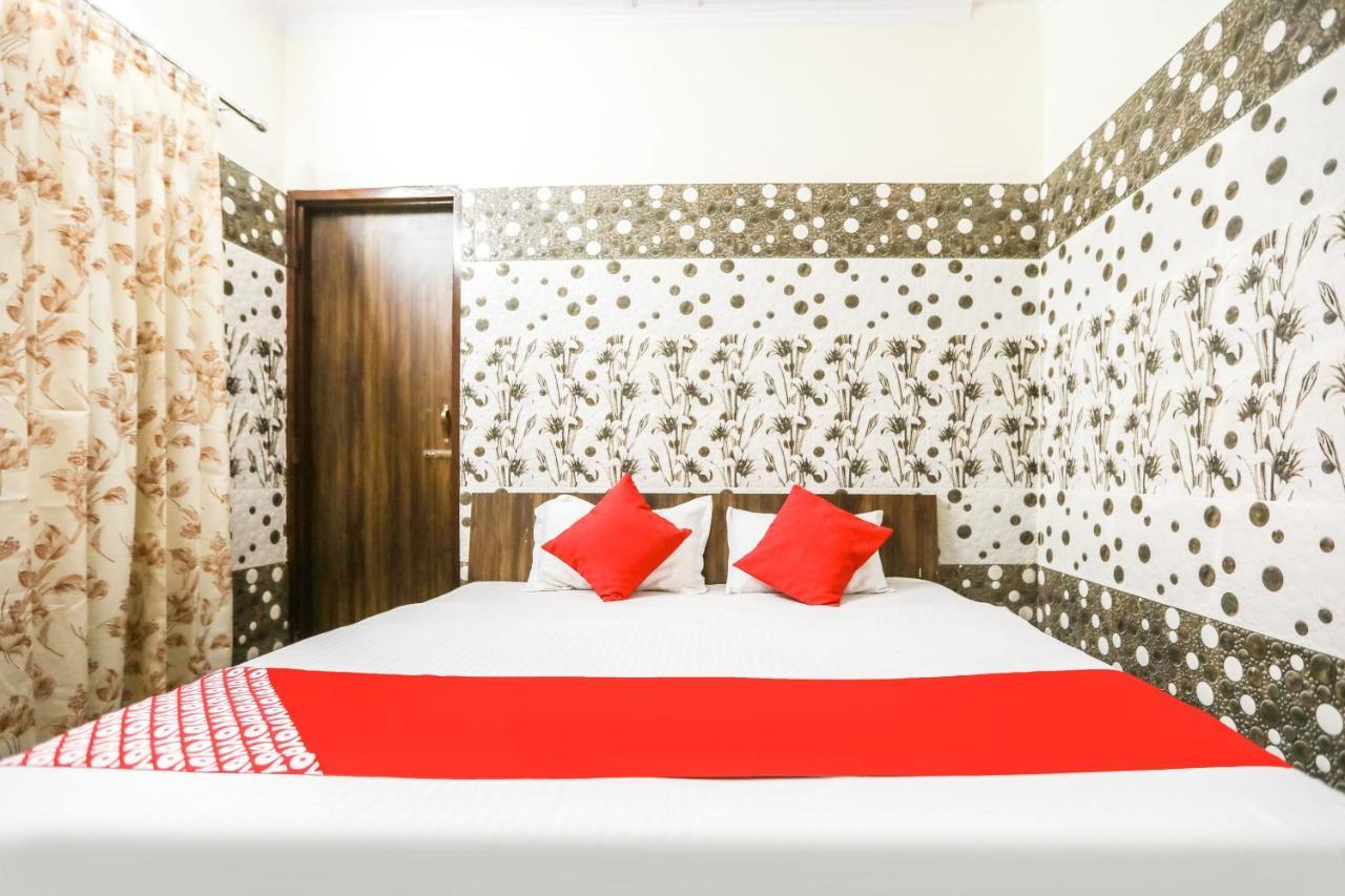 Oyo 71693 Starlight Hotel Gangānagar エクステリア 写真